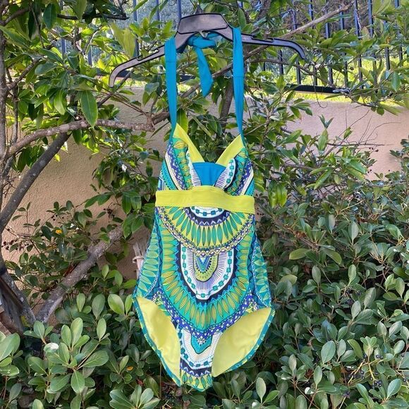 Prana Isla Halter Tie Cutout One Piece Swimsuit. Size XS. EUC! - Picture 6 of 11